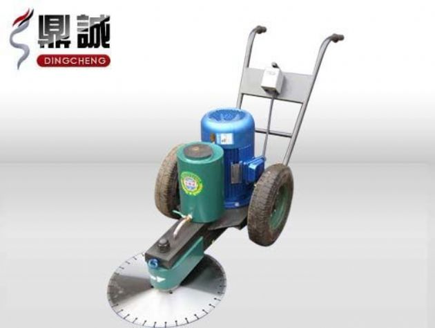 點(diǎn)擊查看詳細(xì)信息<br>標(biāo)題：手推式切樁機(jī) 閱讀次數(shù)：13014