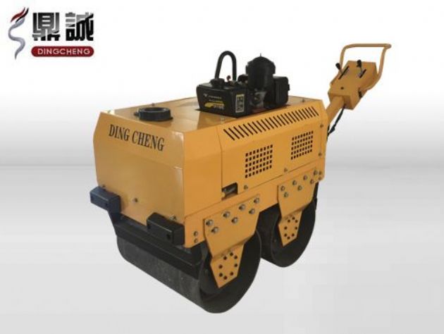 點(diǎn)擊查看詳細(xì)信息<br>標(biāo)題：DC-30C高配手扶式壓路機(jī) 閱讀次數(shù)：12316
