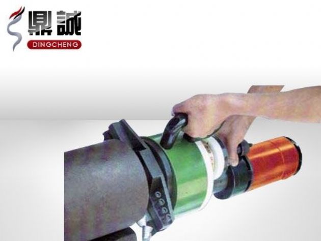 點(diǎn)擊查看詳細(xì)信息<br>標(biāo)題：Y型內(nèi)漲式管子坡口機(jī) 閱讀次數(shù)：4622