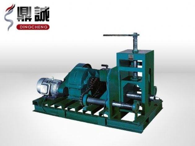 點擊查看詳細信息<br>標題：臥式多功能滾動彎管機 閱讀次數：4559